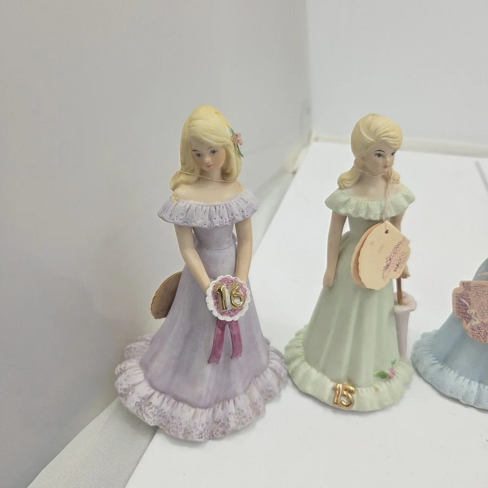 VTG Enesco Growing Up Birthday‎ Girls Blonde Doll Figurine Lot Set Ages 11-16